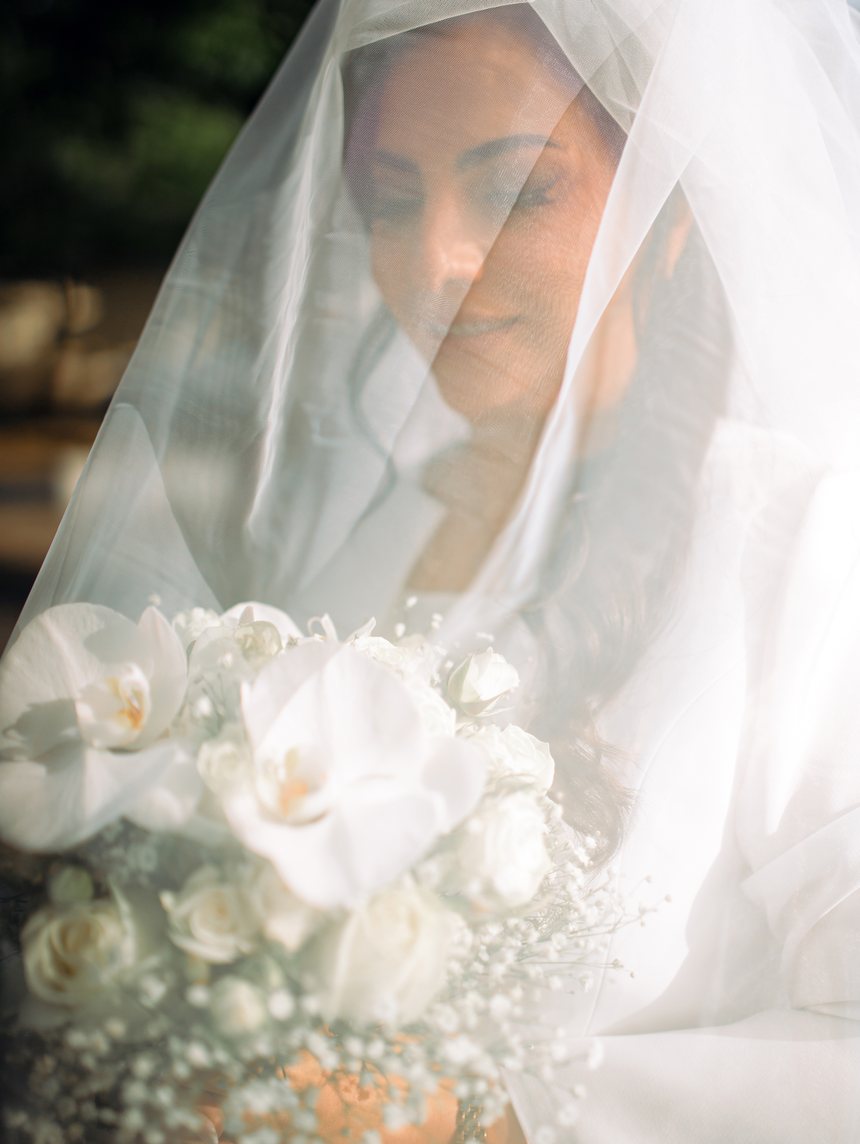 مژگان و پویا - قاب اول